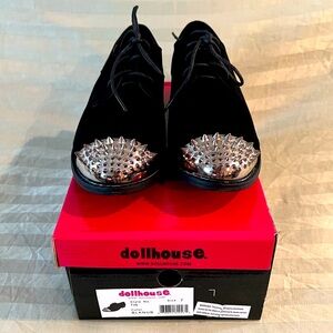 Dollhouse Tin Shoes BLKNUB